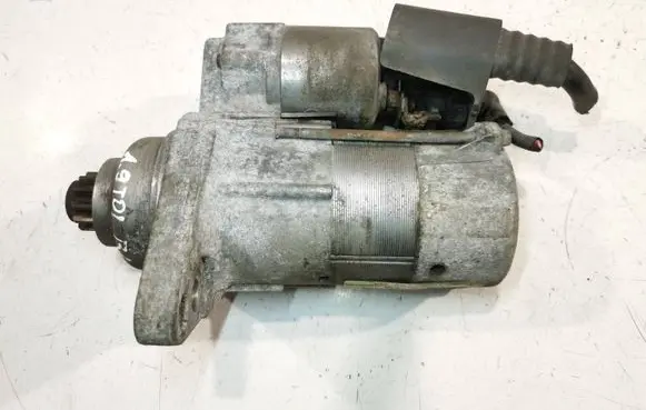 Volkswagen Golf V Starter motor 02Z911023H TS18E1