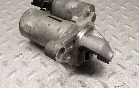 Toyota Yaris XP210 Starter motor 28100K0010 4380005260 10D09