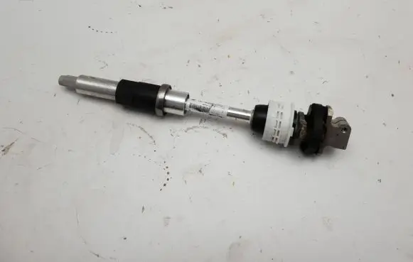 BMW 1 F20 F21 Steering column universal joint 6861400 326864138020 16B1730W00