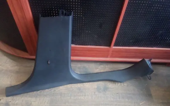 Skoda Superb B6 (3T) (B) pillar trim (bottom) 3T0853370