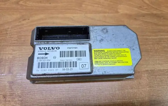 Volvo XC90 Airbag control unit/module P30737501 0285001654