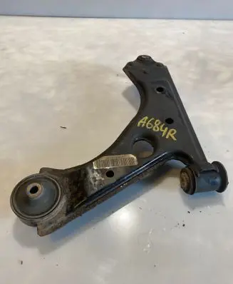 Opel Corsa D Front lower control arm/wishbone 13167940 31207 01110155703231D339
