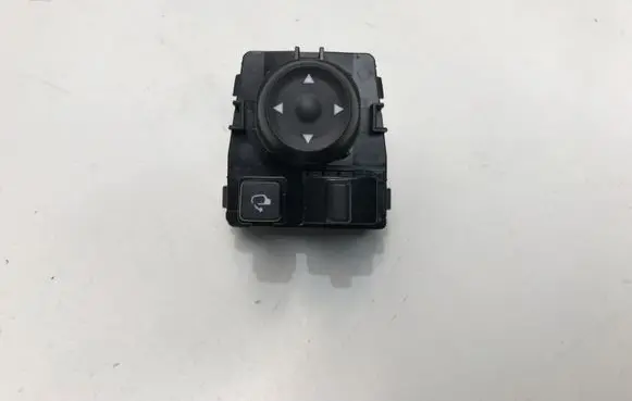 Hyundai i20 (BC3 BI3) Wing mirror switch 93530BV010