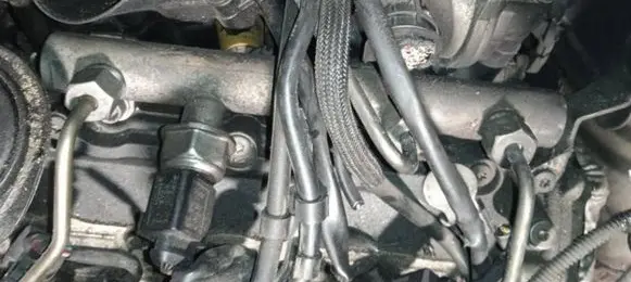 Audi A4 S4 B7 8E 8H Fuel main line pipe 059130089AA 55PP09-01