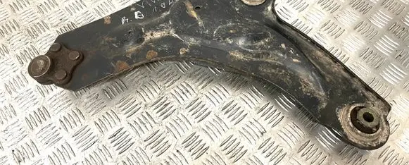 Opel Vivaro Front lower control arm/wishbone