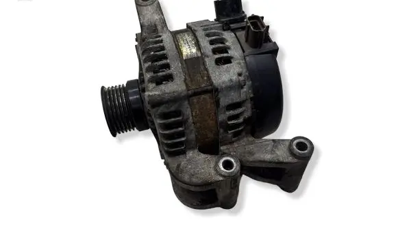 Ford Focus Generator/alternator 3M5T10300VD