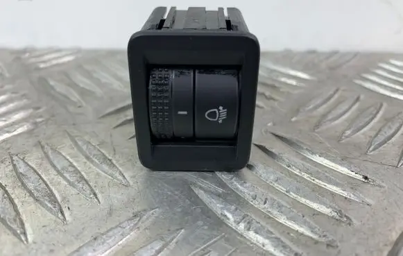 Seat Arona Headlight level height control switch 6F9941333