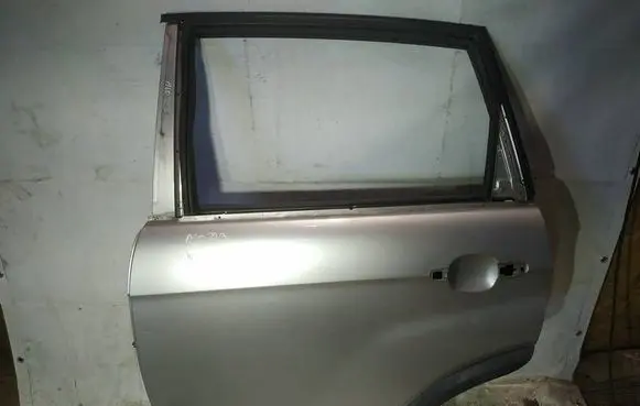 Chevrolet Captiva Rear door pilkos
