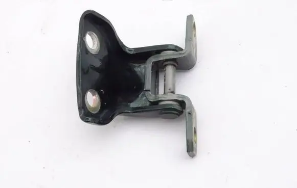Mitsubishi L200 Rear door upper hinge MITSUBISHI_L200_96-06_ZAWIAS_DRZWI_PRAWY_TYŁ_GÓRNY