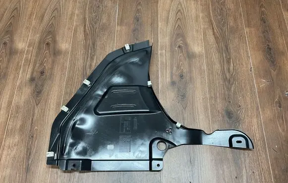 Toyota Supra A90 Fender foam support/seal 8811476 51718811476 19986210
