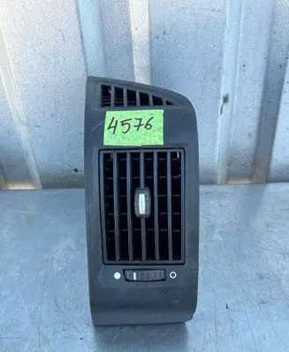 Fiat Ducato Dashboard side air vent grill/cover trim 385817 C391 ST44761
