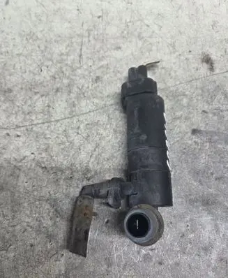 Toyota Corolla Verso AR10 Windscreen/windshield washer pump