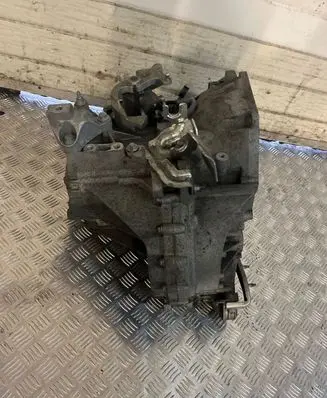 Ford Kuga II Manual 5 speed gearbox CV6R7002DCA 155639