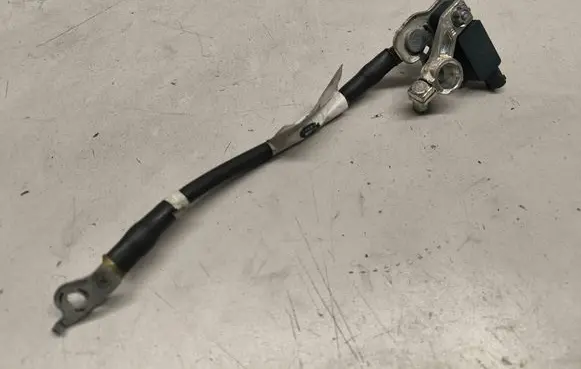 Land Rover Evoque I Negative earth cable (battery) JJ3214301AA