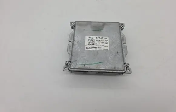 Audi A3 S3 8V Headlight ballast module Xenon 7PP941572A 7PP941572AC W003T25077