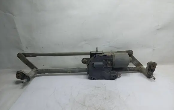 Volkswagen Golf V Front wiper linkage and motor 1K1955119B