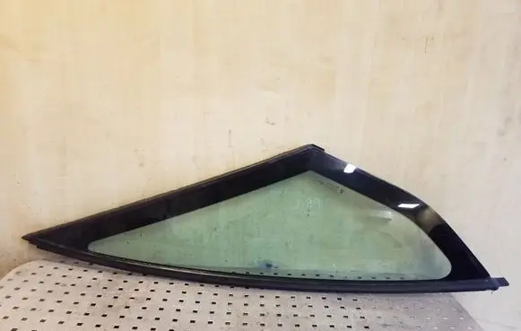Citroen C4 Grand Picasso Front triangle window/glass 