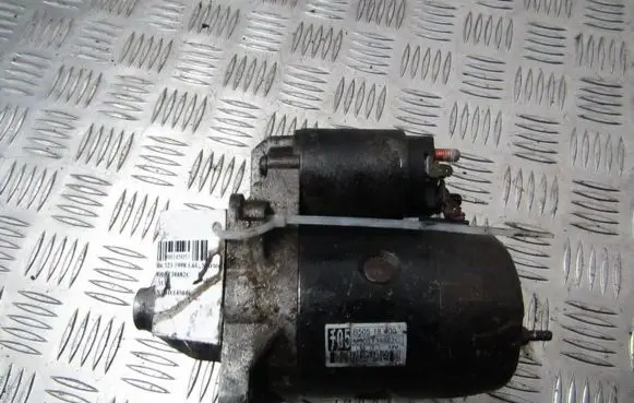 Mazda 323 Starter motor M003T38882C