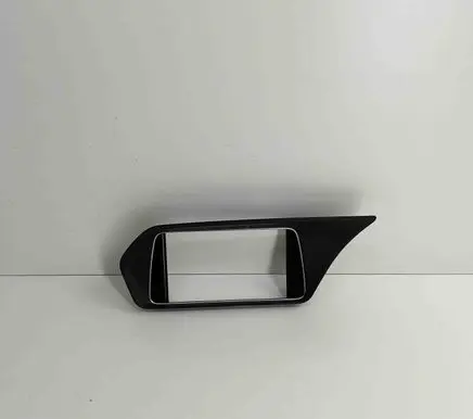 Mercedes-Benz E C207 W207 Radio/GPS head unit trim A2076800936