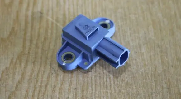 Seat Leon (1P) Airbag deployment crash/impact sensor 1K0955557A