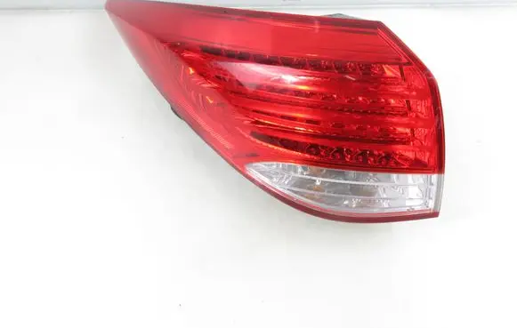 Hyundai i40 Rear/tail lights 924013Z000