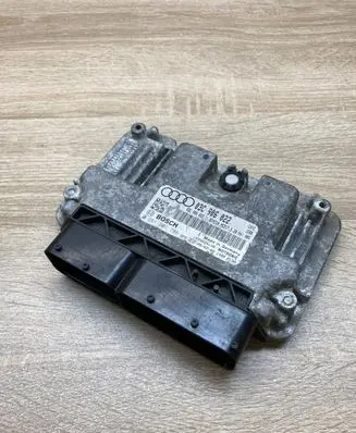 Audi A3 S3 8P Engine control unit/module ECU 03C906022 0261201786