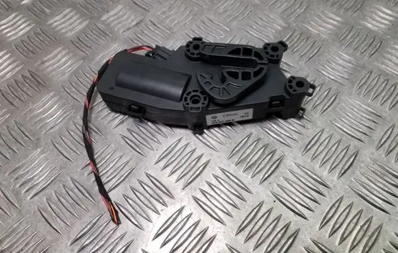 Skoda Superb B6 (3T) Tailgate/trunk/boot lock/catch/latch 3T0827299B