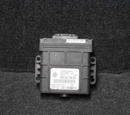 Volkswagen Touareg I Gearbox control unit/module 09D927750GS