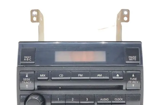 Nissan Altima Radio/CD/DVD/GPS head unit 28185ZB00B