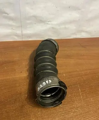 BMW X6 E71 Brake vacuum hose/pipe 7807985 D2983