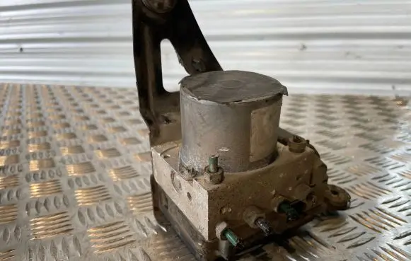 Renault Scenic II - Grand scenic II ABS Pump 474L2040904085