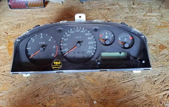 Nissan Almera N16 Speedometer (instrument cluster) BM566 6GBM566 19O0482