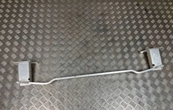Citroen DS7 Crossback Front bumper cross member 9822098580