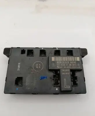 Mercedes-Benz SLK R170 Door control unit/module 1718207126