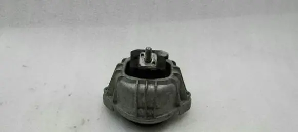 BMW Z4 E89 Engine mount bracket 6768852