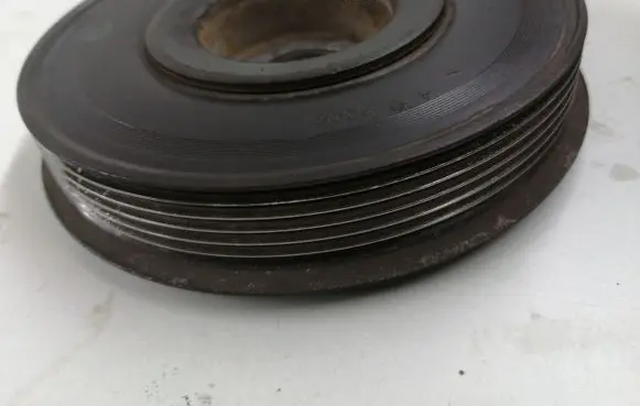 Ford Focus Crankshaft pulley
