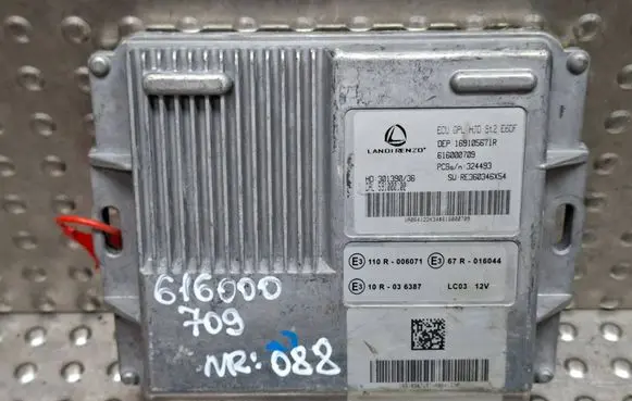 Dacia Sandero II Engine control unit/module S26282088 169105671R