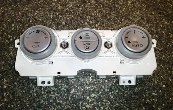Mazda 6 Climate control unit
