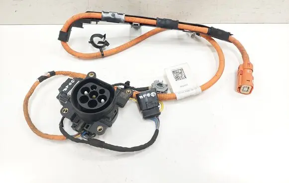Volkswagen Golf VIII Electric car charge socket 5WA915564A D57399 32586
