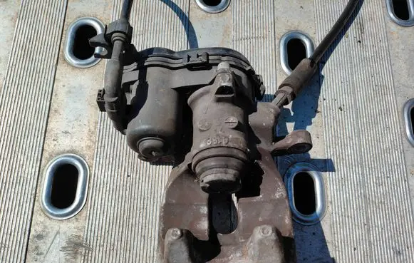 Mercedes-Benz B W246 W242 Rear brake caliper