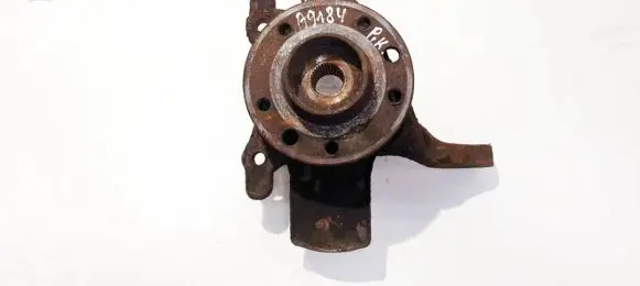 Opel Zafira B Front wheel hub