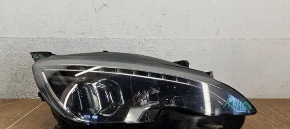 Peugeot 308 Headlight/headlamp 9800546380 030128763200