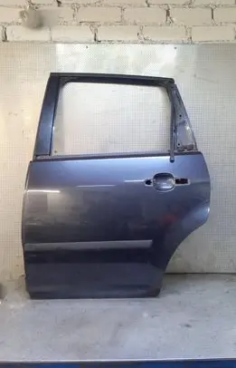 Ford C-MAX I Rear door 