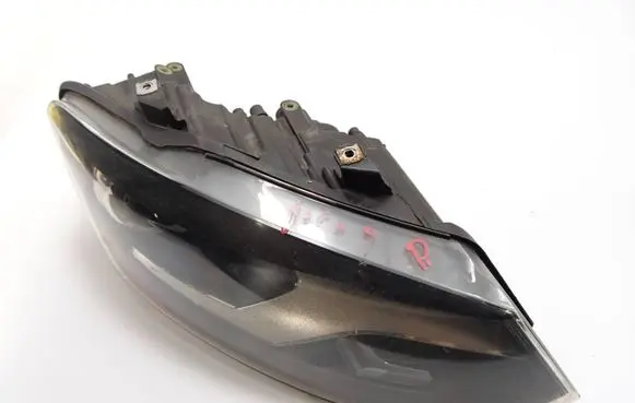 Volkswagen Polo V 6R Headlight/headlamp 6R2941008F 1LE24705104 24705104000299