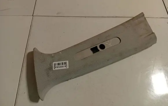 Mercedes-Benz B W245 (B) pillar trim (top) A1696903325