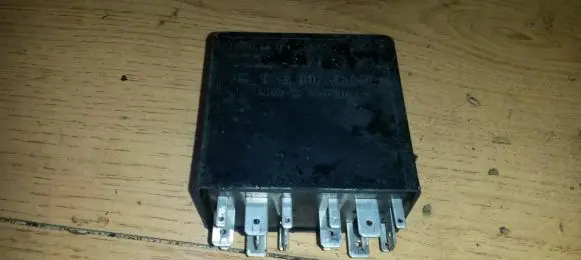 Audi A3 S3 8L Other relay 4b0919471a 5kg00656804