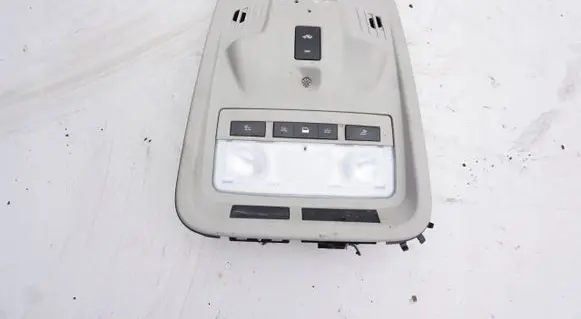 Opel Astra K Front seat light LAMPKAOWIETLENIA