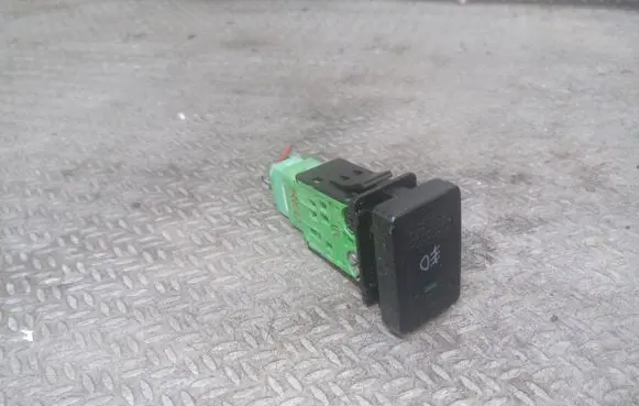 Suzuki Alto Fog light switch 