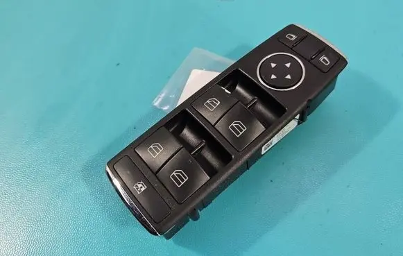 Mercedes-Benz C W204 Electric window control switch A2048700151 IMPRK1584756
