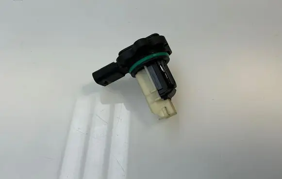 BMW X5 E70 Mass air flow meter 7593624 5WK97512 061020513